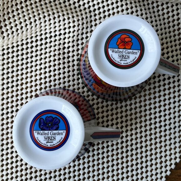 Walled Garden 2 Mugs by Wren England Flowers Poppies Violets - Picture 13 of 16